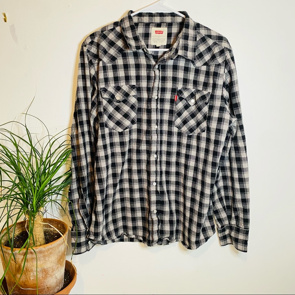 Levi Plaid Button Down with Snaps Black White and Gray Men’s Large